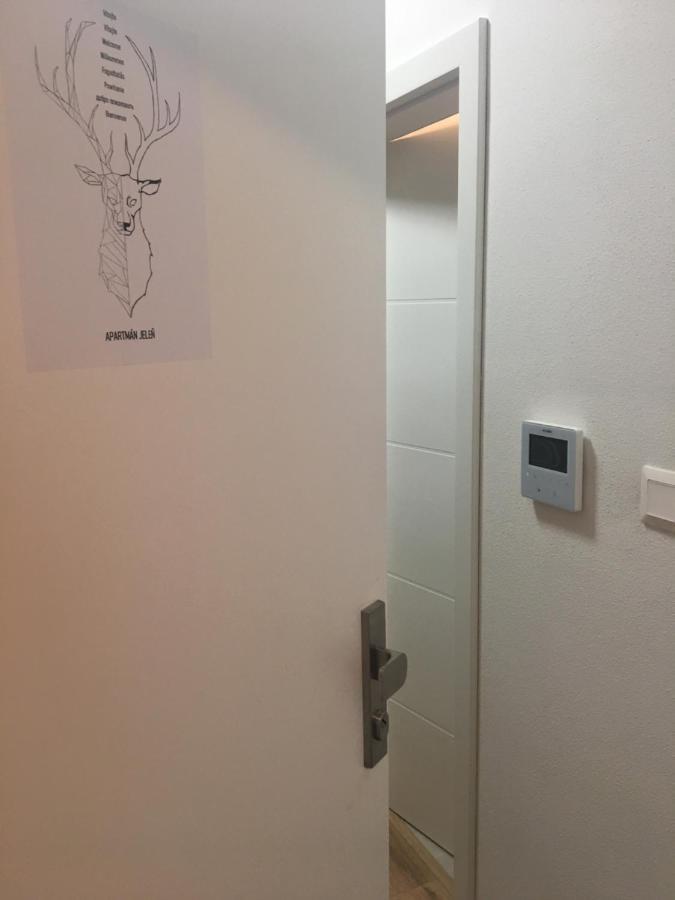 Apartmán Jeleň Chopok Juh-Trangoška Tale Bagian luar foto